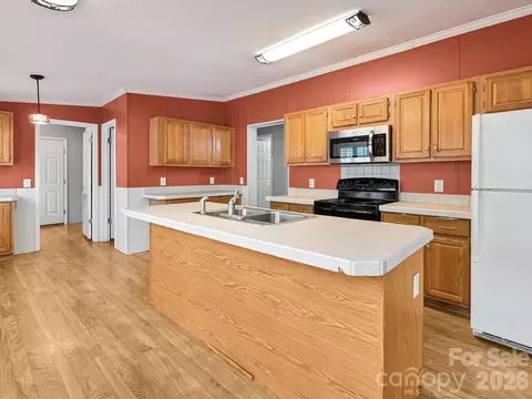 Kitchen - 119 Laurel Haven Rd, Fairview, NC 28730 photo 3 of 4