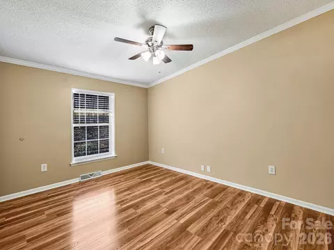 Bedroom - 119 Laurel Haven Rd, Fairview, NC 28730 photo 2 of 2
