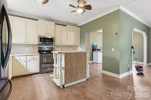 Other - 2825 Sweeping Pine Ln, Denver, NC 28037 photo 2 of 8