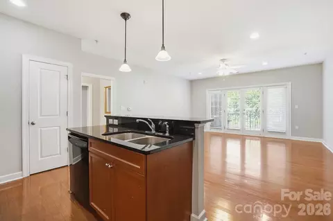 1829 Kenilworth 204 Ave #204, Charlotte, NC 28203