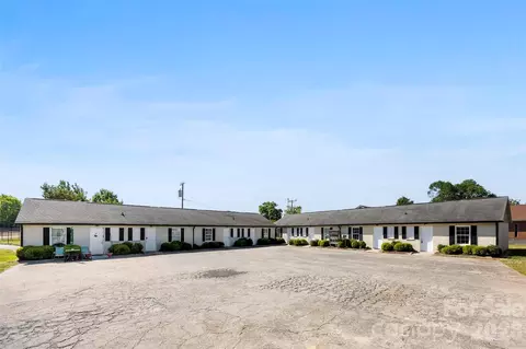 1655 Webb St, Gastonia, NC 28052