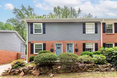 636 Chipley 8 Ave #8, Charlotte, NC 28205