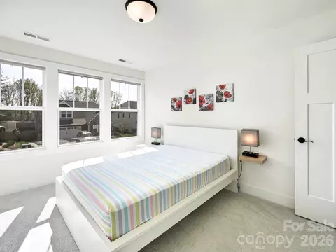 Bedroom - 21 N Christie Ct, Fletcher, NC 28732 photo 6 of 7