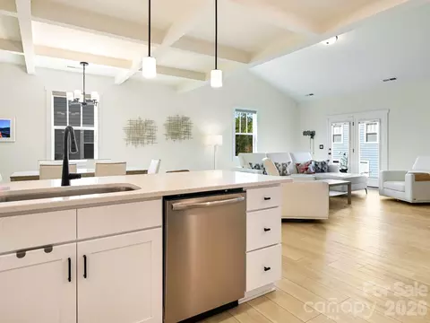Kitchen - 21 N Christie Ct, Fletcher, NC 28732 photo 5 of 5