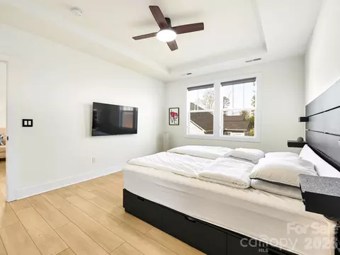 Bedroom - 21 N Christie Ct, Fletcher, NC 28732 photo 3 of 7