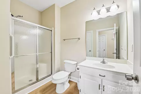 Bath - 3854 Azalea Trl, Denver, NC 28037 photo 1 of 1