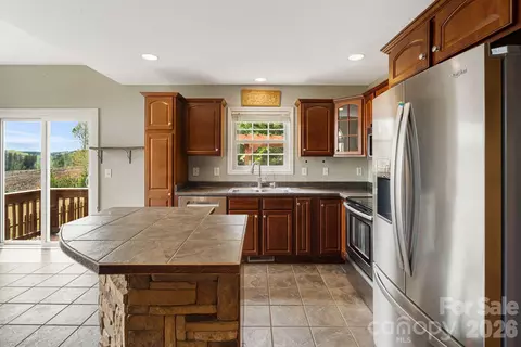 Kitchen - 2011 Edgerton Rd, Mill Spring, NC 28756 photo 4 of 4