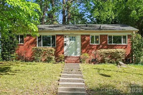 3942 Glenville Ave, Charlotte, NC 28215