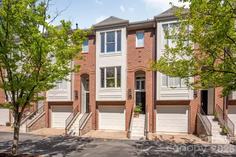 367 W 7th St, Charlotte, NC 28202