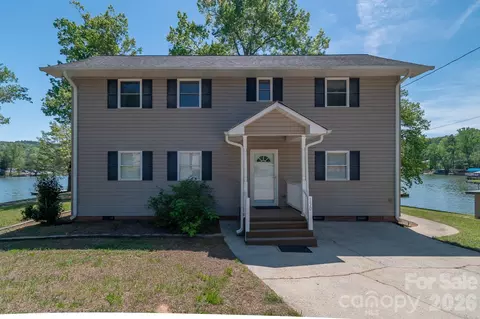 150 Pinehaven Ln, New London, NC 28127