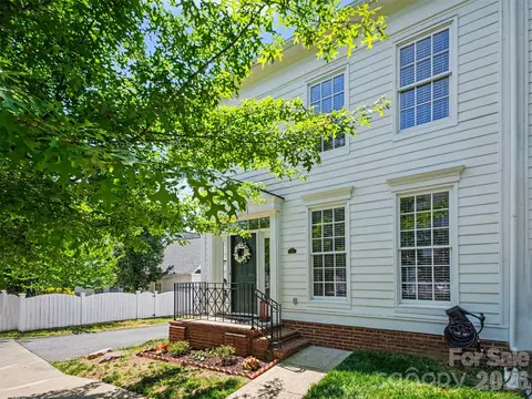 12346 Carrigan Ct, Huntersville, NC 28078