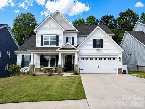 159 Glenn Dr, Mooresville, NC 28115