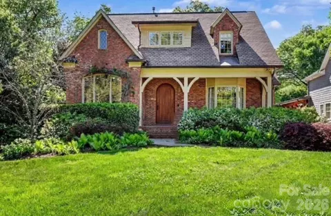 2744 Normandy Rd, Charlotte, NC 28209