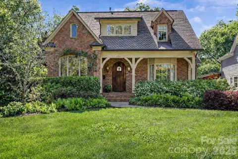 2744 Normandy Rd, Charlotte, NC 28209