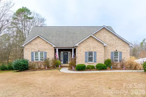 377 Concrete Works Rd, Winston Salem, NC 27107