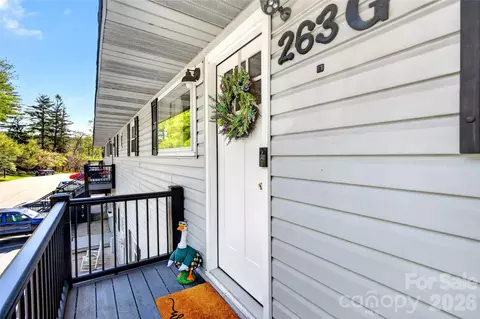 Exterior - 263 Fairway Ln, Spruce Pine, NC 28777 photo 1 of 5