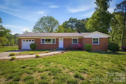 1778 Drexel Rd, Valdese, NC 28690