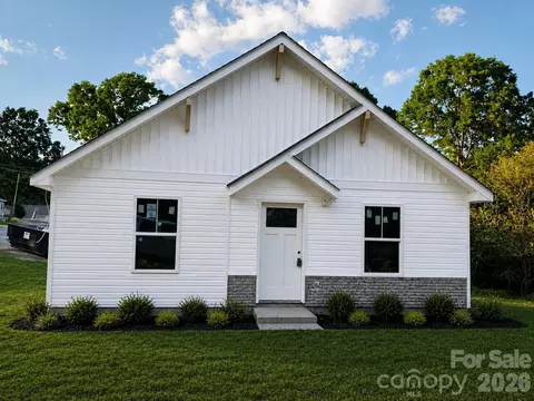 1034 Walnut St, Albemarle, NC 28001