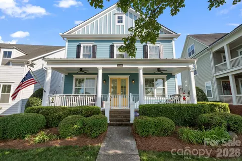 2319 Lochview St, Pineville, NC 28134