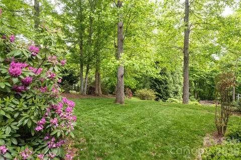Exterior - 75 Ledgestone Dr, Fairview, NC 28730 photo 7 of 12