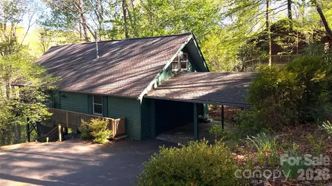 292 Tlvdatsi Dr, Brevard, NC 28712