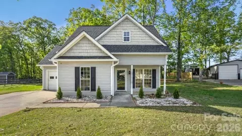 501 Funderburk Rd, Wingate, NC 28174