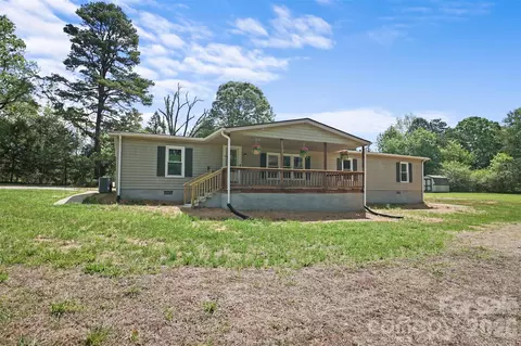 1305 Craig Dr, Iron Station, NC 28080