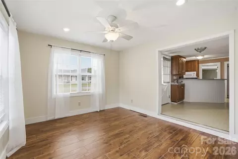 Living - 208 Jackson Ter, Clover, SC 29710 photo 5 of 5
