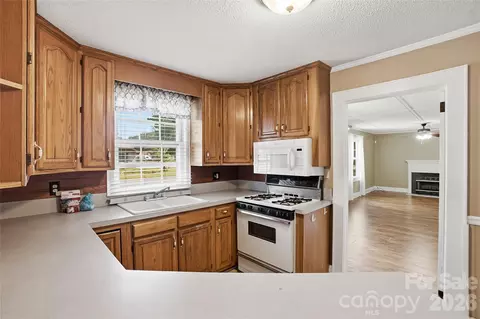 Kitchen - 208 Jackson Ter, Clover, SC 29710 photo 3 of 3