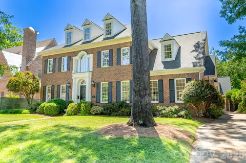 2046 Hopedale Ave, Charlotte, NC 28207