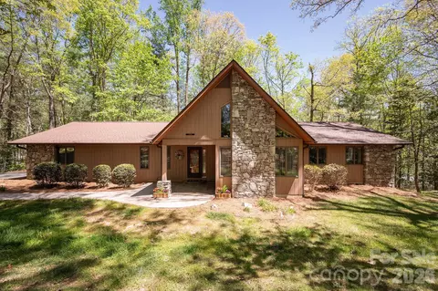 114 Timber Creek Rd, Laurel Park, NC 28739