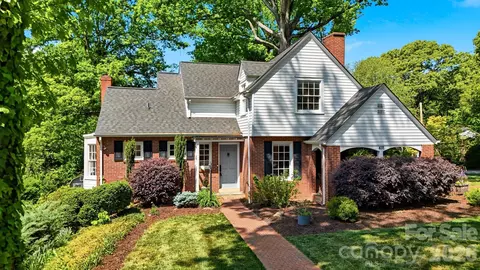 431 9th Nw St NW, Hickory, NC 28601
