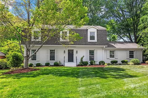 5145 Lansing Dr, Charlotte, NC 28270