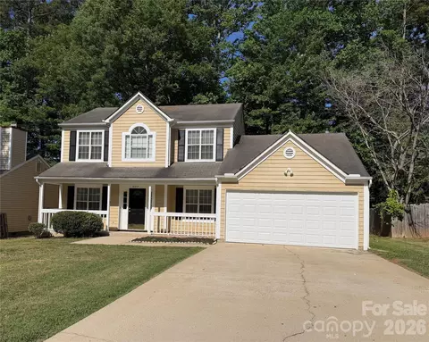 6017 Black Bear Ct, Charlotte, NC 28214
