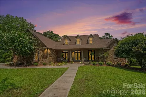 507 Crown Ct, Richburg, SC 29729