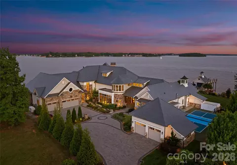 8515 Norman Estates Dr, Denver, NC 28037