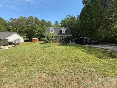 600 Blossom Hill Rd, Lincolnton, NC 28092