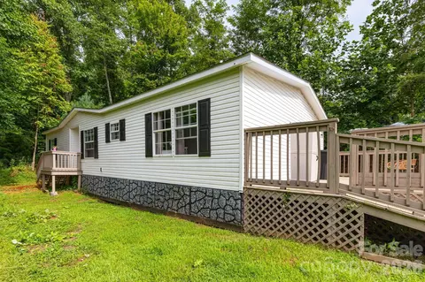 205 Sleepy Hollow Dr, Mars Hill, NC 28754