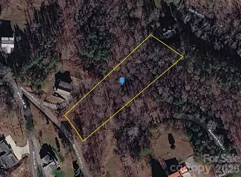 41 Knoll Ln, Warne, NC 28909