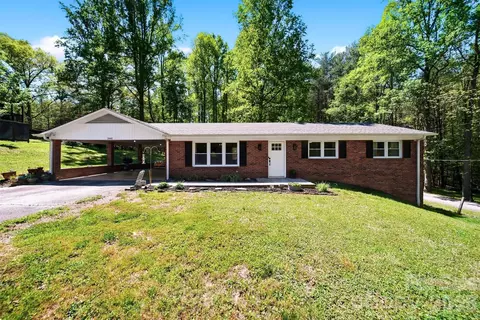 3441 Spencer Heights Pl, Lenoir, NC 28645