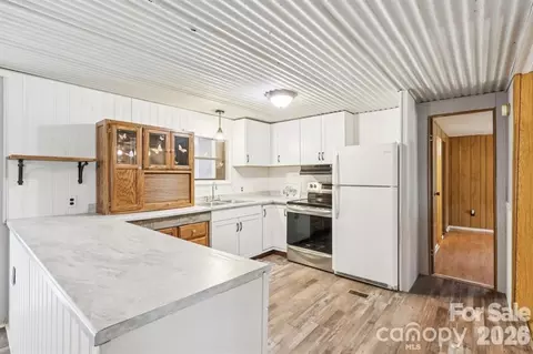 Kitchen - 920 Dewitt Helms Rd, Monroe, NC 28112 photo 2 of 6