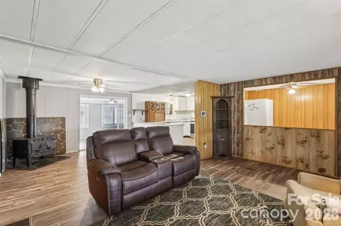 Living - 920 Dewitt Helms Rd, Monroe, NC 28112 photo 2 of 6
