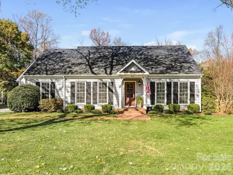 3524 Chevington Rd, Charlotte, NC 28226