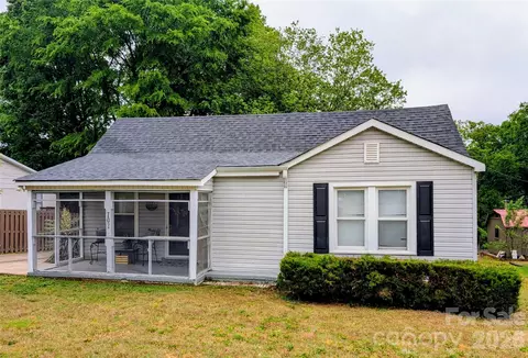 707 Oakshade 51 Ave #51, Kannapolis, NC 28083