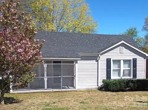 707 Oakshade 51 Ave #51, Kannapolis, NC 28083