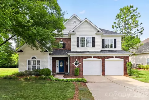 10713 Huntington Meadow Ln, Charlotte, NC 28273