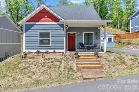 116 Northbend Dr, Asheville, NC 28804