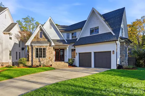 400 Hunter Ln, Charlotte, NC 28211
