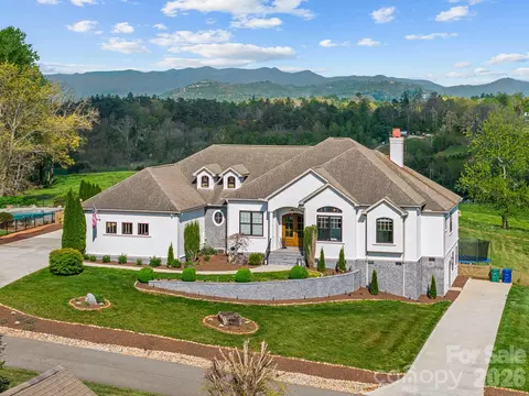 54 Mountain Shadows Dr, Leicester, NC 28748