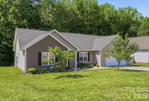 1124 Turtle Ridge Dr, Monroe, NC 28110